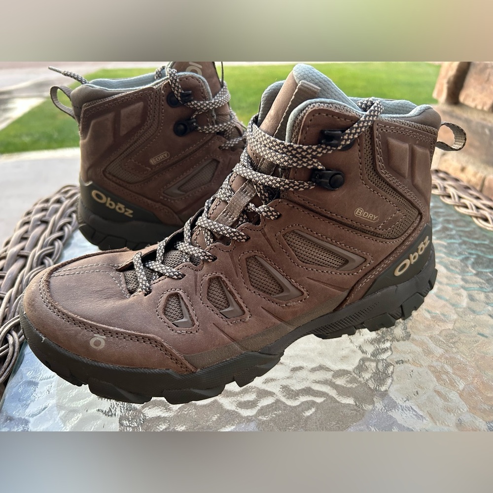Nice! $180 Womens OBOZ SAWTOOTH X Mid B-Dry WATEPROOF Hiking Boot sz 7.5